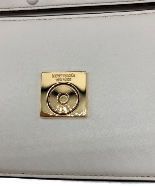 Kate Spade（ケイトスペード）Kate Spade (ケイトスペード) ダコタ スモール クロスボディ ホワイトの古着・服飾アイテム