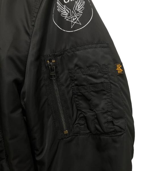 ALPHA（アルファ）ALPHA (アルファ) uniform experiment (ユニフォームエクスペリメント) MA-1ジャケット ブラック×オレンジ サイズ:MEDIUMの古着・服飾アイテム