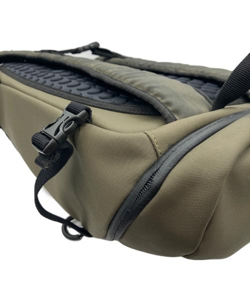 MONCLER（モンクレール）MONCLER (モンクレール) FRAGMENT DESIGN (フラグメントデザイン) ZAINO BACKPACK カーキの古着・服飾アイテム
