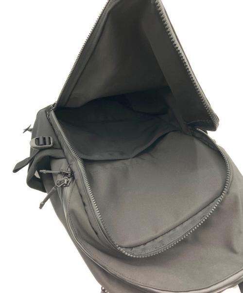 MONCLER（モンクレール）MONCLER (モンクレール) FRAGMENT DESIGN (フラグメントデザイン) リュック ブラックの古着・服飾アイテム