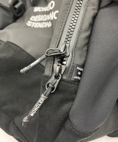 MONCLER（モンクレール）MONCLER (モンクレール) FRAGMENT DESIGN (フラグメントデザイン) リュック ブラックの古着・服飾アイテム