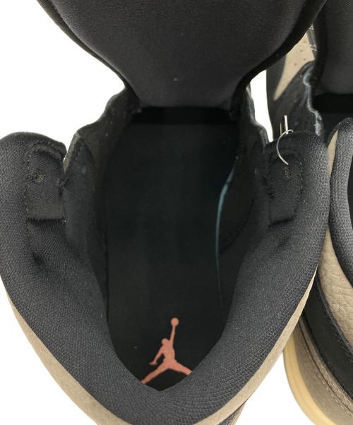 NIKE（ナイキ）NIKE (ナイキ) AIR JORDAN1 Mid ブラック×グレー サイズ:27cmの古着・服飾アイテム
