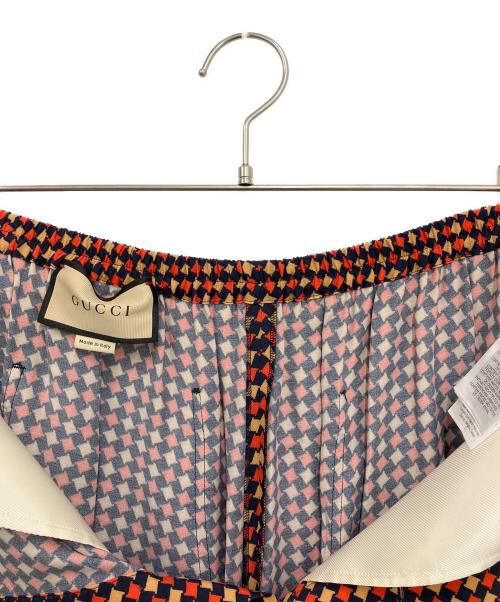 GUCCI（グッチ）GUCCI (グッチ) ハーフパンツ レッド サイズ:48の古着・服飾アイテム