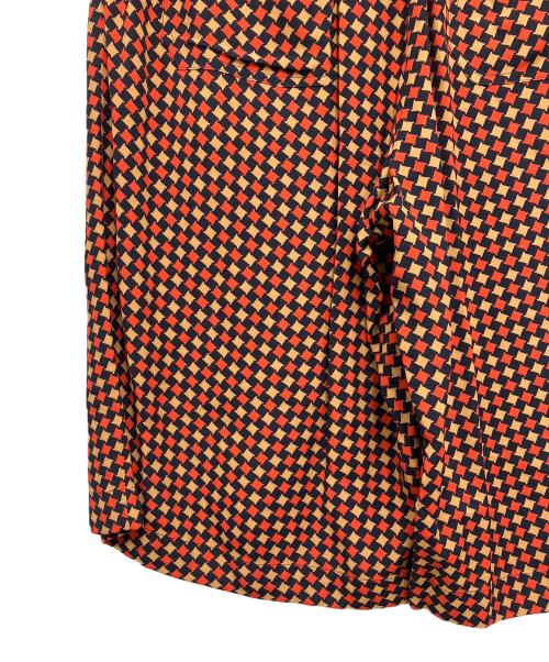 GUCCI（グッチ）GUCCI (グッチ) ハーフパンツ レッド サイズ:48の古着・服飾アイテム
