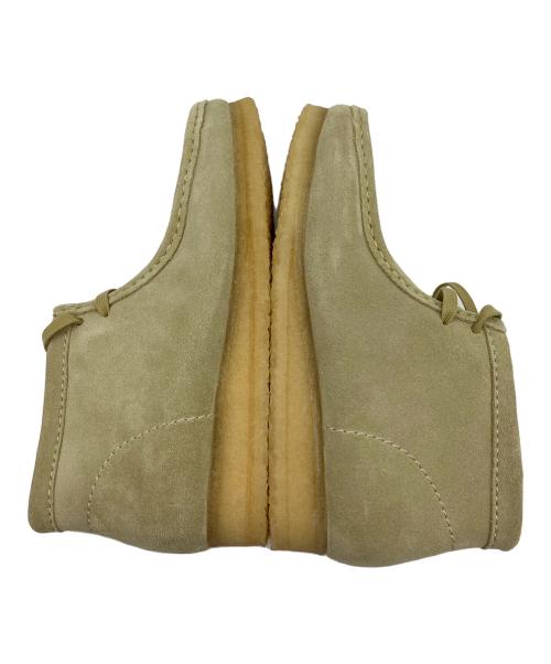 CLARKS ORIGINALS（クラークス オリジナルズ）CLARKS ORIGINALS (クラークス オリジナルズ) デザートブーツ ベージュ サイズ:26.5cmの古着・服飾アイテム