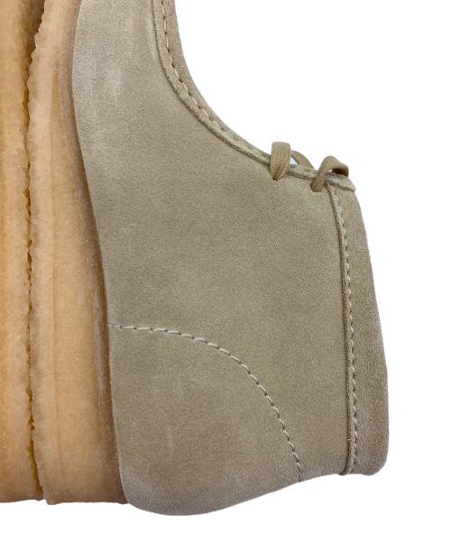 CLARKS ORIGINALS（クラークス オリジナルズ）CLARKS ORIGINALS (クラークス オリジナルズ) デザートブーツ ベージュ サイズ:26.5cmの古着・服飾アイテム
