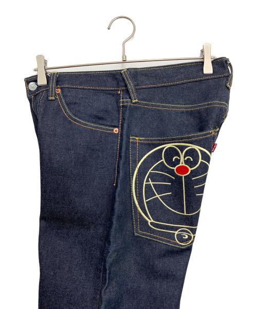 EVISU（エヴィス）EVISU (エヴィス) ドラえもん (ドラエモン) デニムパンツ インディゴ サイズ:30×34の古着・服飾アイテム