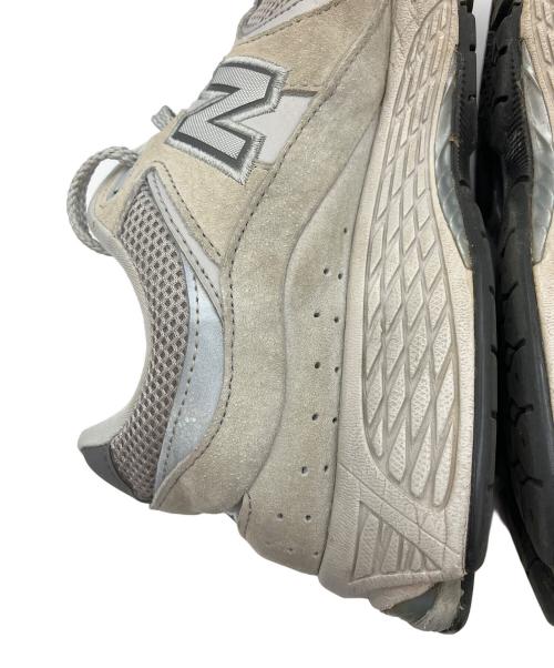 NEW BALANCE（ニューバランス）NEW BALANCE (ニューバランス) ml2002r0 ベージュ×グレー サイズ:27.5cmの古着・服飾アイテム