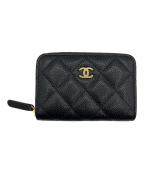 CHANELシャネル）の古着「クラシックジップコインパース」｜ブラック×ゴールド