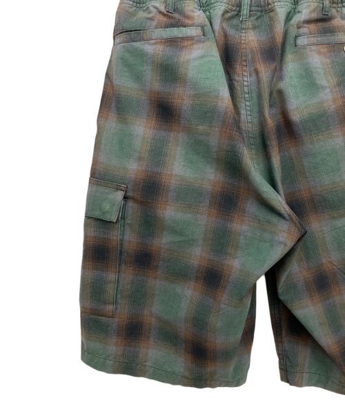 SUPREME（シュプリーム）Supreme (シュプリーム) ハーフパンツ グリーン サイズ:XLの古着・服飾アイテム
