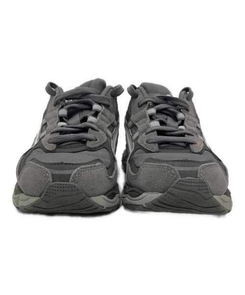 asics（アシックス）asics (アシックス) GEL-NYC 2055 グレー×ホワイト サイズ:24.5cmの古着・服飾アイテム