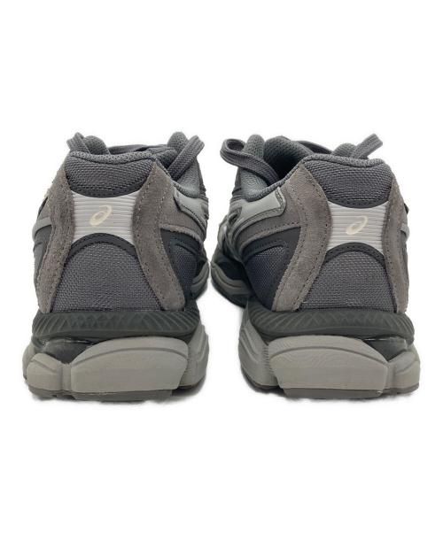 asics（アシックス）asics (アシックス) GEL-NYC 2055 グレー×ホワイト サイズ:24.5cmの古着・服飾アイテム