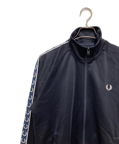 FRED PERRY（フレッドペリー）FRED PERRY (フレッドペリー) トラックジャケット ネイビー×ホワイト サイズ:Mの古着・服飾アイテム