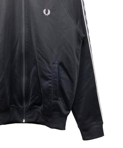 FRED PERRY（フレッドペリー）FRED PERRY (フレッドペリー) トラックジャケット ネイビー×ホワイト サイズ:Mの古着・服飾アイテム
