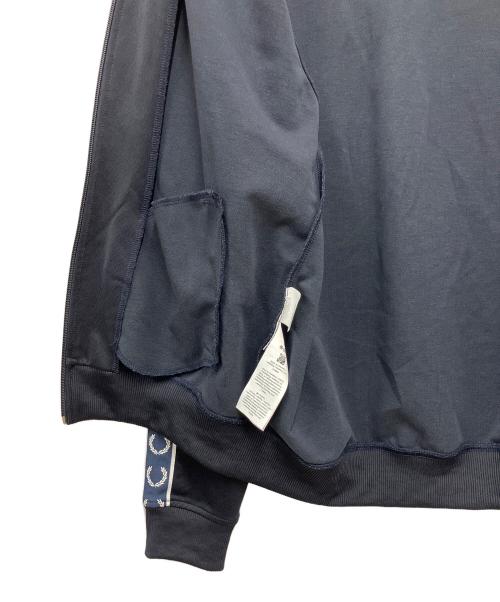 FRED PERRY（フレッドペリー）FRED PERRY (フレッドペリー) トラックジャケット ネイビー×ホワイト サイズ:Mの古着・服飾アイテム