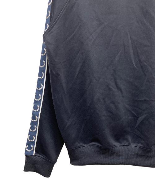 FRED PERRY（フレッドペリー）FRED PERRY (フレッドペリー) トラックジャケット ネイビー×ホワイト サイズ:Mの古着・服飾アイテム