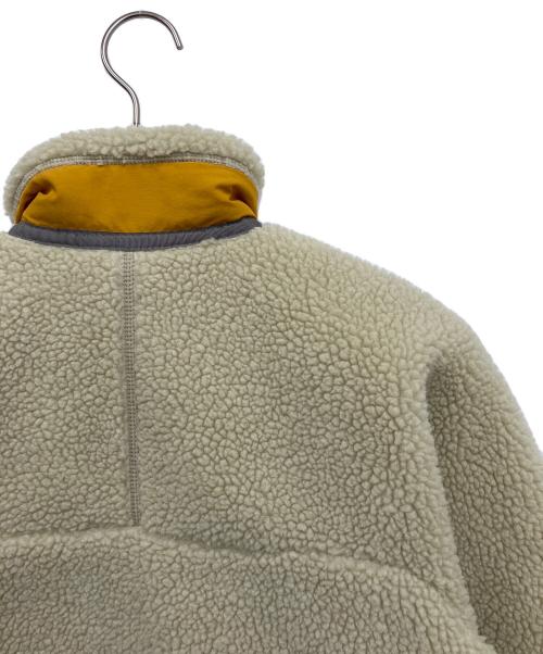 Patagonia（パタゴニア）Patagonia (パタゴニア) フリースジャケット ベージュ×オレンジ サイズ:xxsの古着・服飾アイテム