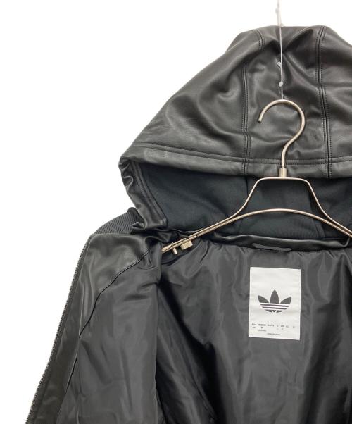 adidas（アディダス）adidas (アディダス) Wプレザー ジャケット パッド ブラック×ホワイト サイズ:Lの古着・服飾アイテム