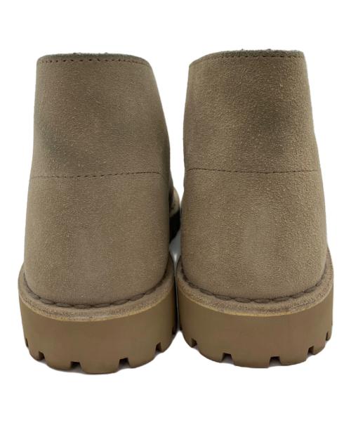 CLARKS（クラークス）CLARKS (クラークス) デザートブーツ ベージュ サイズ:25cmの古着・服飾アイテム