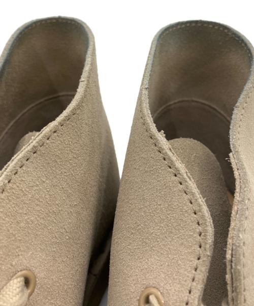 CLARKS（クラークス）CLARKS (クラークス) デザートブーツ ベージュ サイズ:25cmの古着・服飾アイテム