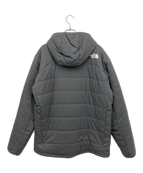 THE NORTH FACE（ザ ノース フェイス）THE NORTH FACE (ザ ノース フェイス) リバーシブルエニータイムインサレーテッドフーディ グレー×レッド サイズ:XLの古着・服飾アイテム