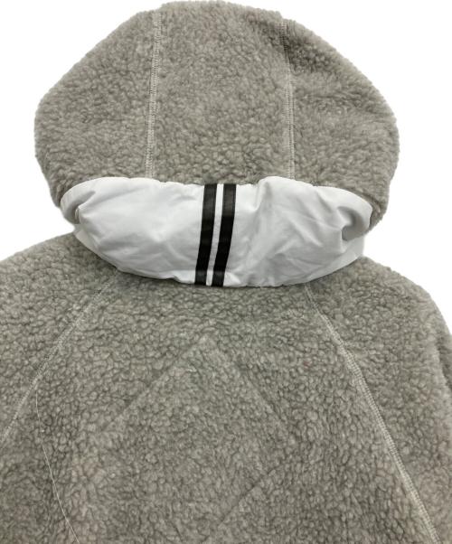 CANADA GOOSE（カナダグース）CANADA GOOSE (カナダグース) Simcoe Fleece Hoody ライトグレー×ホワイト サイズ:Sの古着・服飾アイテム