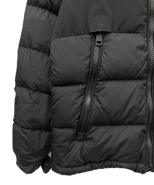 MONCLER（モンクレール）MONCLER (モンクレール) ダウンジャケット ブラックの古着・服飾アイテム