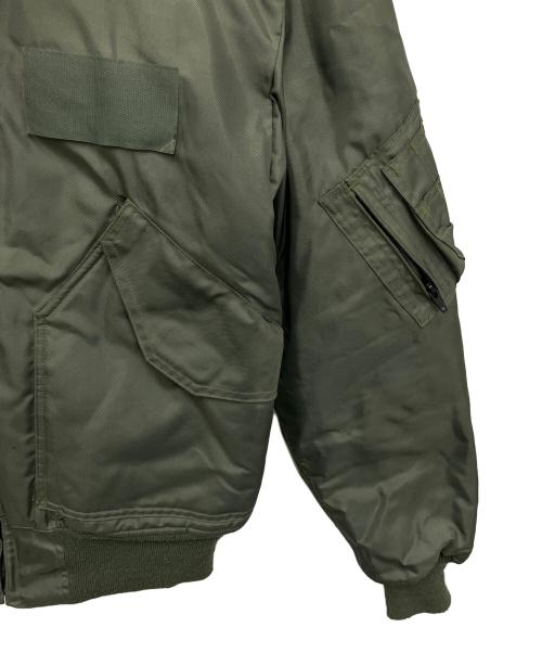 US ARMY（ユーエスアーミー）US ARMY (ユーエスアーミー) フライトジャケット オリーブ サイズ:Ｍの古着・服飾アイテム