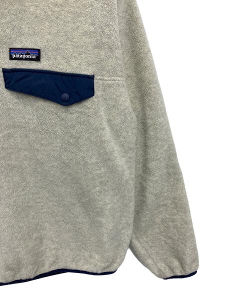 Patagonia（パタゴニア）Patagonia (パタゴニア) シンチラスナップTプルオーバー ベージュ×ネイビー サイズ:Ⅿの古着・服飾アイテム
