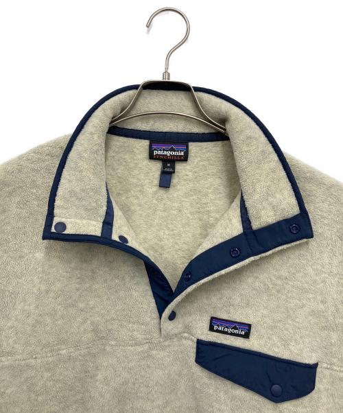 Patagonia（パタゴニア）Patagonia (パタゴニア) シンチラスナップTプルオーバー ベージュ×ネイビー サイズ:Ⅿの古着・服飾アイテム