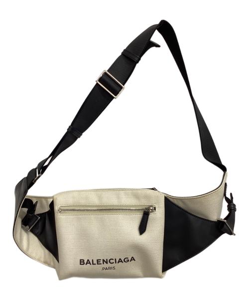 BALENCIAGA（バレンシアガ）BALENCIAGA (バレンシアガ) ボディーバッグ アイボリー×ブラックの古着・服飾アイテム
