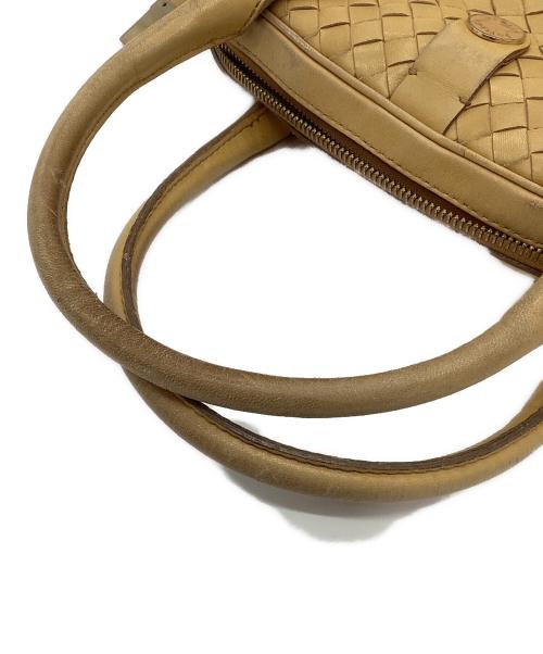 BOTTEGA VENETA（ボッテガベネタ）BOTTEGA VENETA (ボッテガベネタ) ショルダーバッグ　イントレチャート ブラウンの古着・服飾アイテム