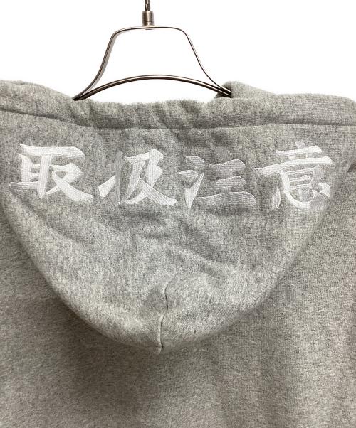 BlackEyePatch（ブラックアイパッチ）BlackEyePatch (ブラックアイパッチ) パーカー グレー サイズ:Lの古着・服飾アイテム