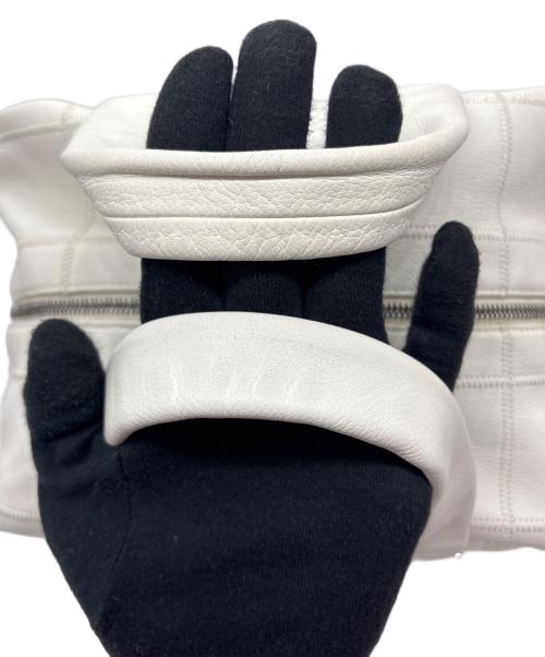 CHANEL（シャネル）CHANEL (シャネル) チョコバー/ハンドバッグ ホワイトの古着・服飾アイテム