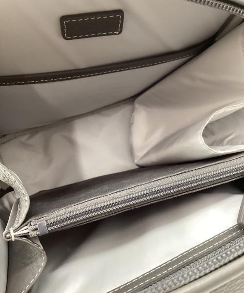 object.io（オブジェクツアイオー）object.io (オブジェクツアイオー) ウィークエンドカメラバッグ グレーの古着・服飾アイテム