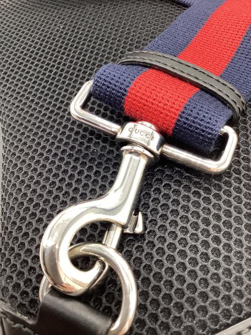 GUCCI（グッチ）GUCCI (グッチ) ボディーバッグ ブラックの古着・服飾アイテム