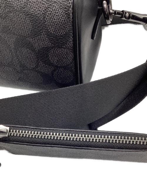 アクセルクロスボディバッグ（アクセルクロスボディバッグ）アクセルクロスボディバッグ (アクセルクロスボディバッグ) ボディバッグ ブラックの古着・服飾アイテム