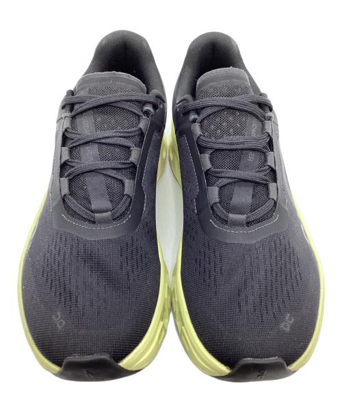 on（オン）On (オン) スニーカー ブラック×イエロー サイズ:27の古着・服飾アイテム