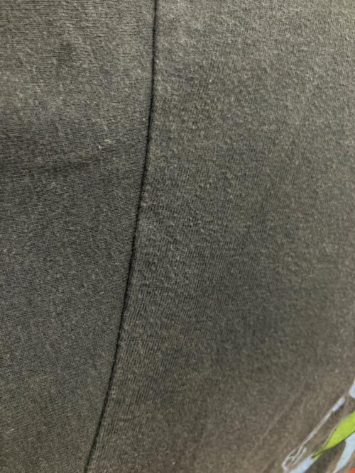 NUBAN（ヌビアン）NUBAN (ヌビアン) JUN INAGAWA (ジュンイナガワ) MAGICAL TEE 半袖カットソー ダークグレー×マルチカラー サイズ:SIZE Lの古着・服飾アイテム