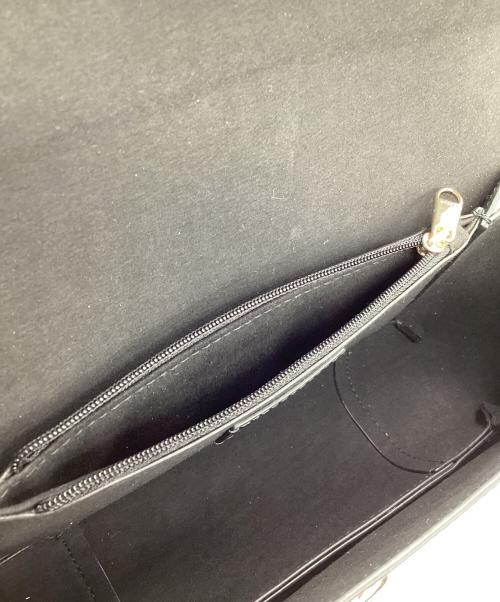 FURLA（フルラ）FURLA (フルラ) フラップショルダーバッグ ブラックの古着・服飾アイテム