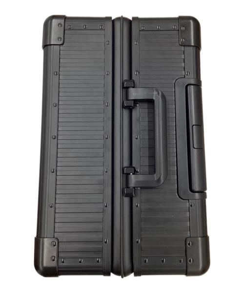 aucentic（オーセンティック）aucentic (オーセンティック) ストライプアルミニウムスーツケース ブラックの古着・服飾アイテム