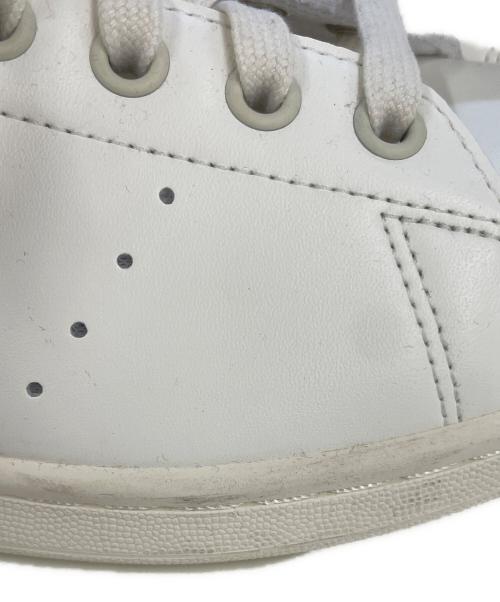 adidas（アディダス）adidas (アディダス) STAN SMITH ホワイト×レッド サイズ:26の古着・服飾アイテム