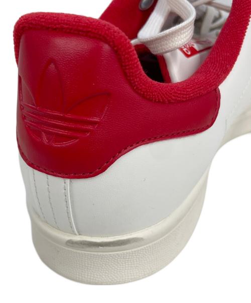 adidas（アディダス）adidas (アディダス) STAN SMITH ホワイト×レッド サイズ:26の古着・服飾アイテム