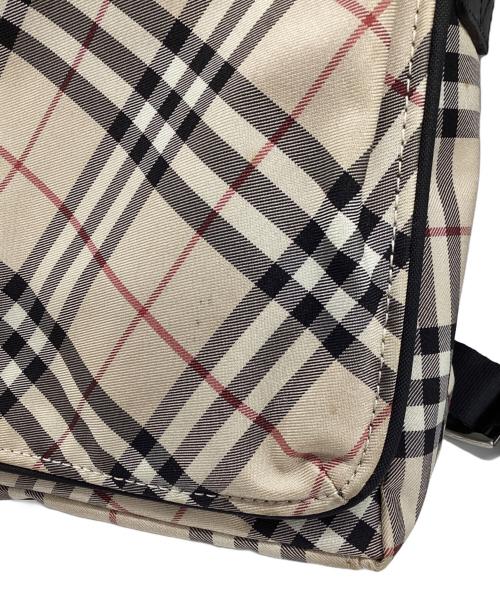 BURBERRY BLUE LABEL（バーバリーロンドンブルーレーベル）BURBERRY BLUE LABEL (バーバリーロンドンブルーレーベル) ミニショルダーバッグ ベージュ×ブラックの古着・服飾アイテム