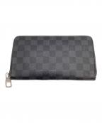 LOUIS VUITTONルイ ヴィトン）の古着「ダミエ・グラフィット」｜ブラック