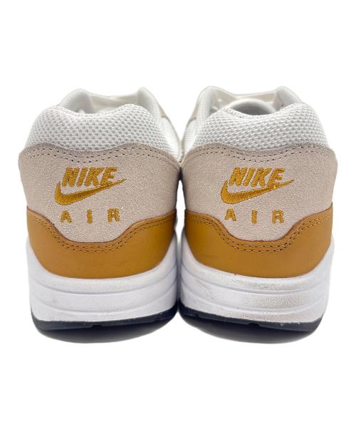 NIKE（ナイキ）NIKE (ナイキ) スニーカー ブラウン×ホワイト サイズ:26㎝の古着・服飾アイテム