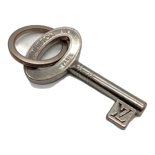 LOUIS VUITTON（ルイ ヴィトン）LOUIS VUITTON (ルイ ヴィトン) ポルト・クレ トラベル キー シルバーの古着・服飾アイテム