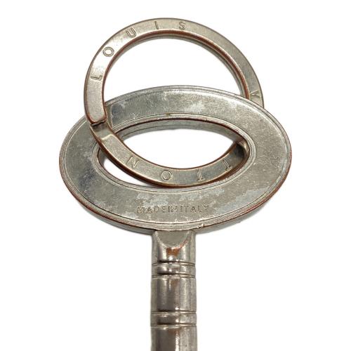 LOUIS VUITTON（ルイ ヴィトン）LOUIS VUITTON (ルイ ヴィトン) ポルト・クレ トラベル キー シルバーの古着・服飾アイテム