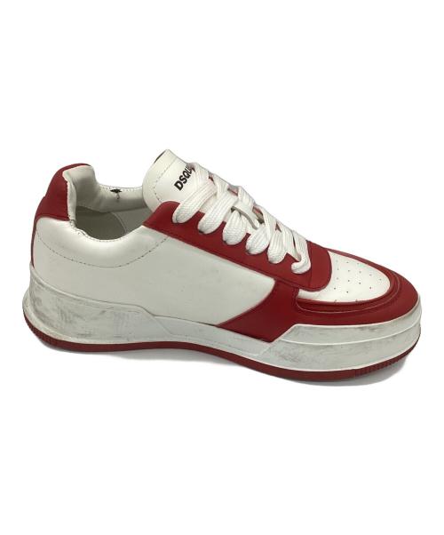 DSQUARED2（ディースクエアード）DSQUARED2 (ディースクエアード) スニーカー ホワイト×レッド サイズ:40の古着・服飾アイテム