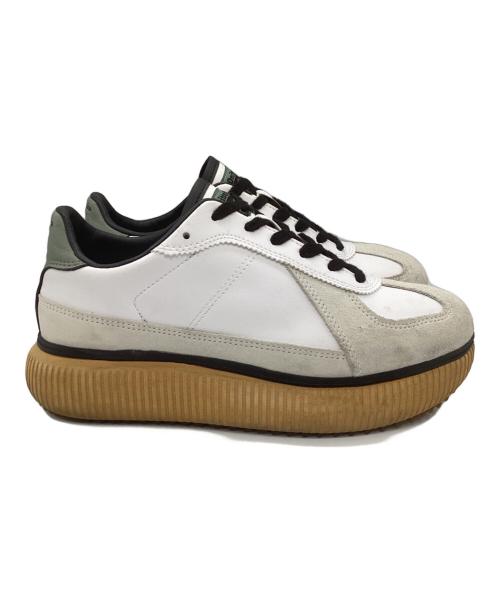 Onitsuka Tiger（オニツカタイガー）Onitsuka Tiger (オニツカタイガー) 厚底スニーカー ホワイト×グレー サイズ:25の古着・服飾アイテム